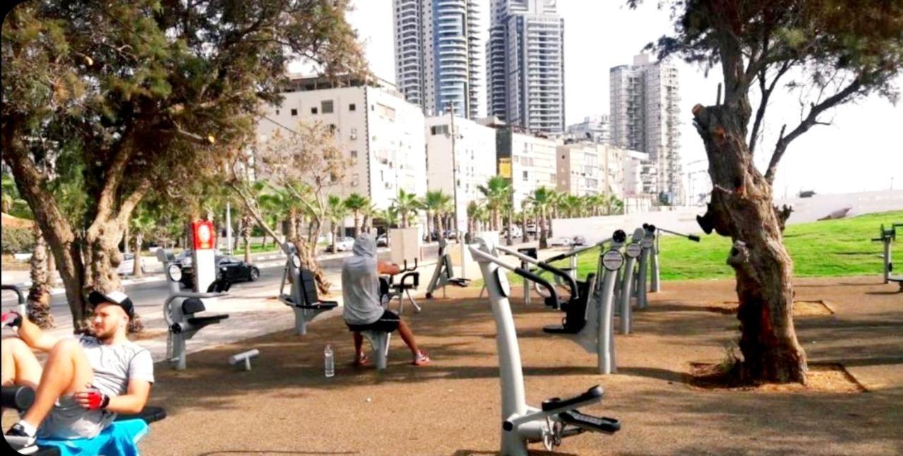 Apart Hotel Tlv/Bat Yam Beach Front 1207 Esterno foto