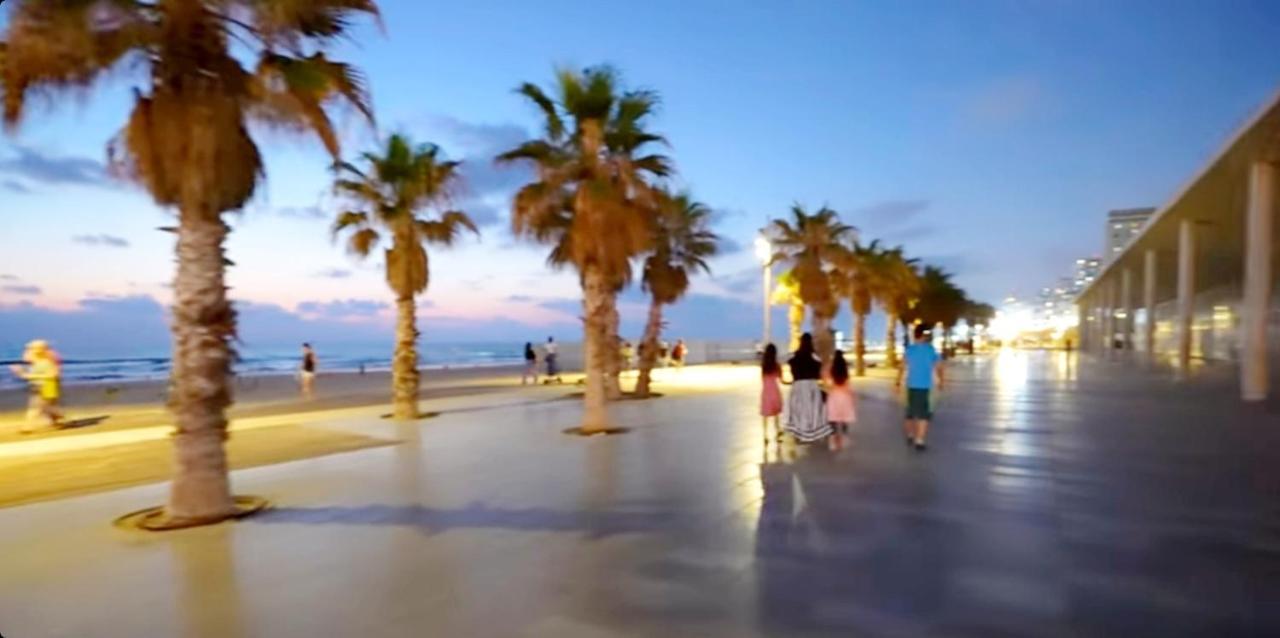 Apart Hotel Tlv/Bat Yam Beach Front 1207 Esterno foto